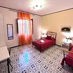 La Terrazza Sul Mare Di - Location Fra Palermo E Cefalu 빌라 트라비아