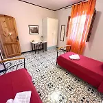 La Terrazza Sul Mare Di - Location Fra Palermo E Cefalu * 트라비아