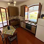 La Terrazza Sul Mare Di - Location Fra Palermo E Cefalu
