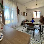 La Terrazza Sul Mare Di - Location Fra Palermo E Cefalu 트라비아