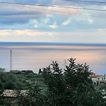 La Terrazza Sul Mare Di - Location Fra Palermo E Cefalu