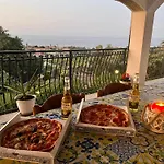 La Terrazza Sul Mare Di - Location Fra Palermo E Cefalu 트라비아