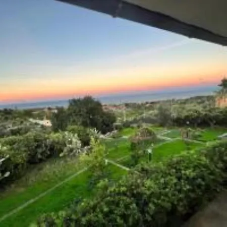 La Terrazza Sul Mare Di *