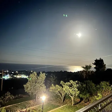 La Terrazza Sul Mare Di Vila *