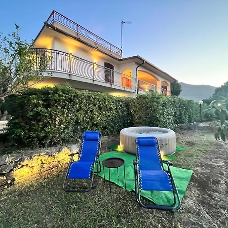 La Terrazza Sul Mare Di - Location Fra Palermo E Cefalu 빌라 *