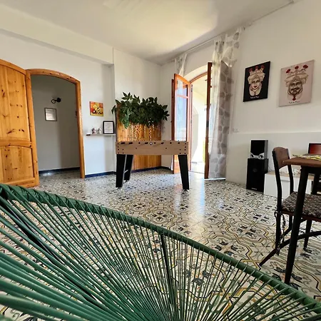 빌라 La Terrazza Sul Mare Di - Location Fra Palermo E Cefalu 트라비아